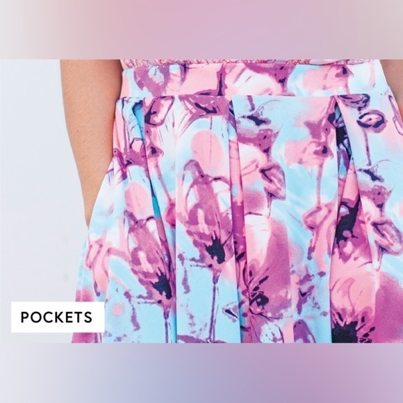 LuLaRoe Red-Pink Floral Madison. Size Large - Picture 7 of 8